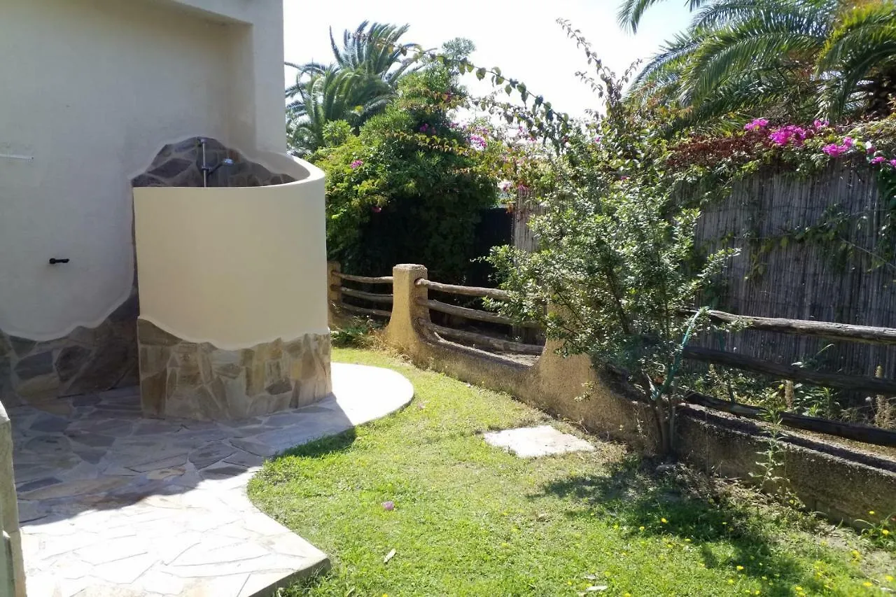 Villetta Con Giardino A Due Passi Dal Mare Costa Rei